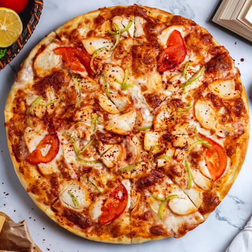 Chicken Loaded Kulhad Pizza